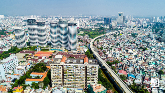 Toàn cảnh đô thị trung tâm Sài Gòn nhìn từ đỉnh tòa nhà cao nhất Việt Nam - Ảnh 20.