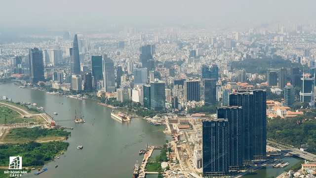 Toàn cảnh đô thị trung tâm Sài Gòn nhìn từ đỉnh tòa nhà cao nhất Việt Nam - Ảnh 12.